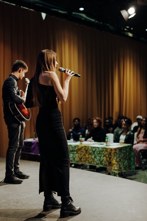 240203-TANAKA-Talentshow-EllaBoerner-104