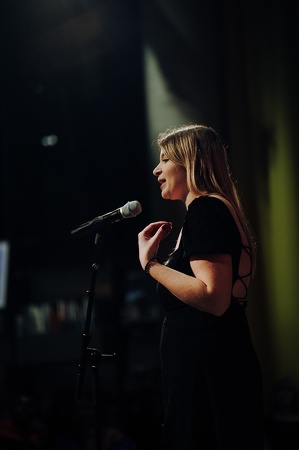 240203-TANAKA-Talentshow-EllaBoerner-222