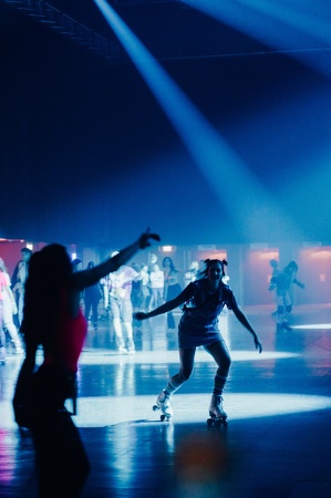 231117-RollerDisco-EllaBoerner-15