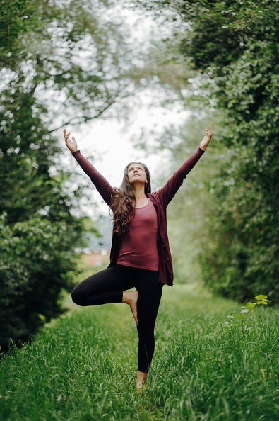 240613-LillyYoga-EllaBoerner-5.jpg
